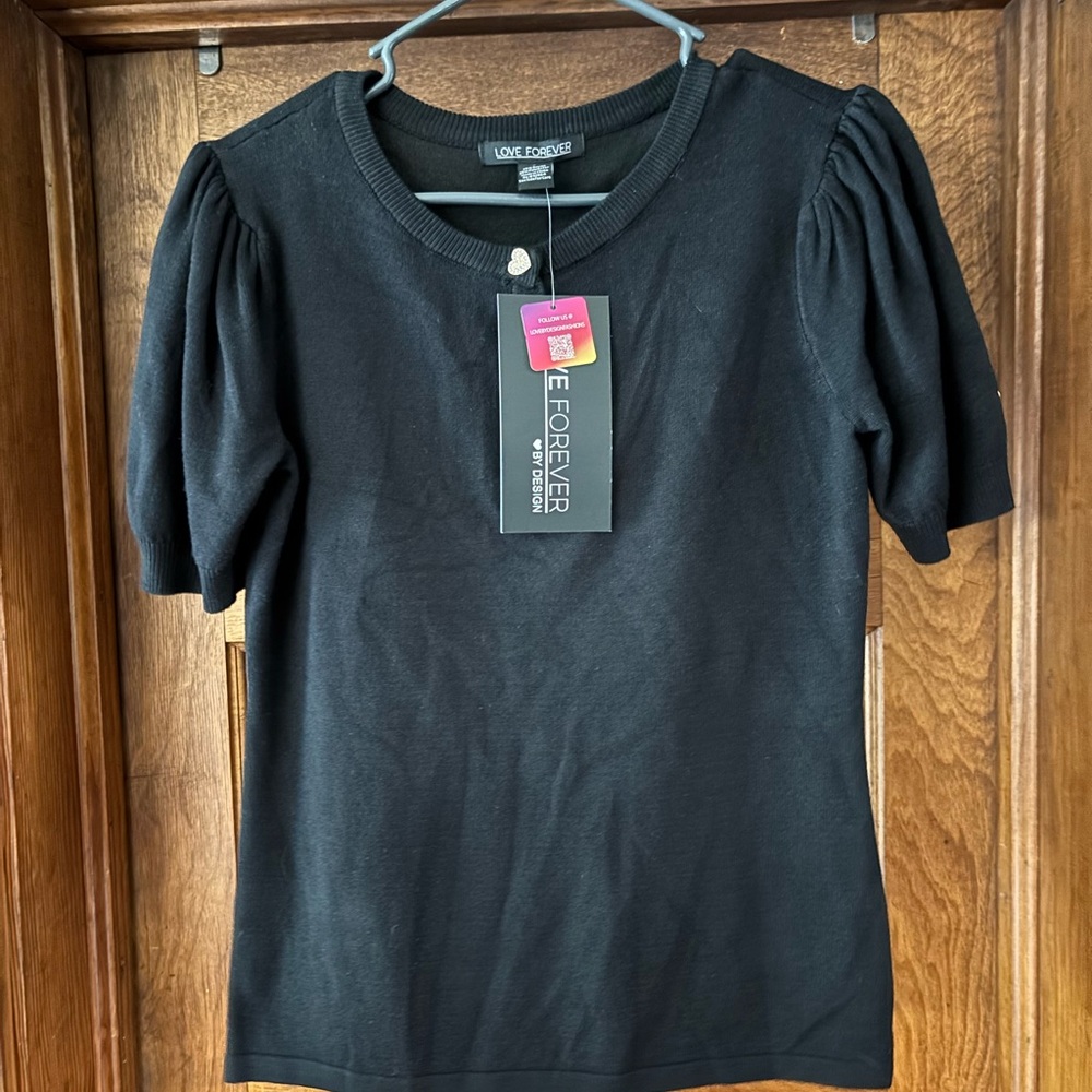 Black Short Sleeve Sweater Tee